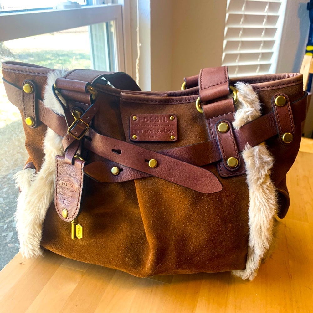 Full Leather Fossil Shoulder Bag w/ Faux Fur Trim